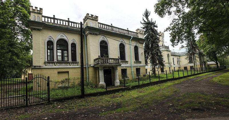 Neogotycki pałac von Haugwitzów w Kłobucku
