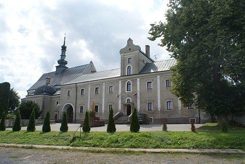 Parafia św. Stanisława B.M. i Sanktuarium Bolesnej Pani Wielgomłyńskiej