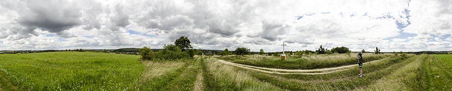 Panorama z okolic stodół w Mstowie