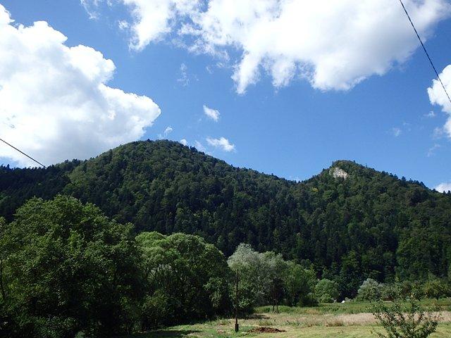 Widok na Pieniny pomiędzy Szczawnicą a Krościenkiem