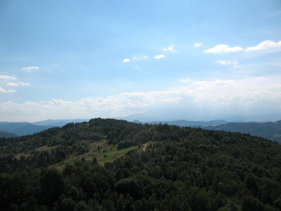 Przy dobrej pogodzie tu powinno być widać Tatry