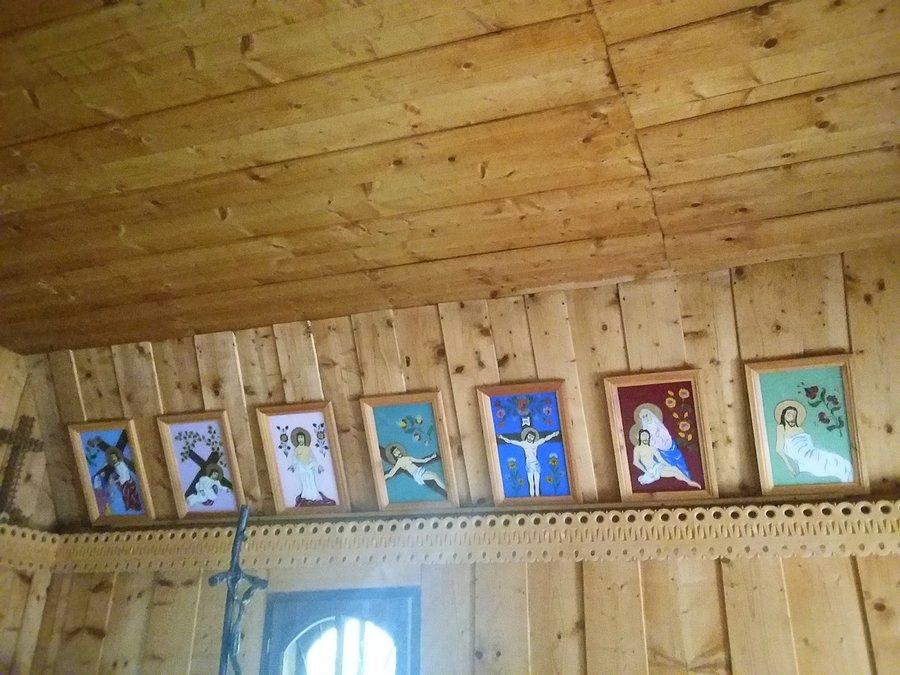 Wnętrze Kaplicy Świętego Jana Chrzciciela w Dolinie Chochołowskiej IV