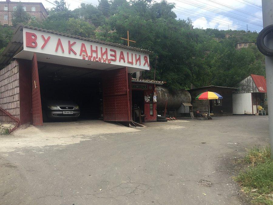 Najwięcej jest wulkanizacji i myjek