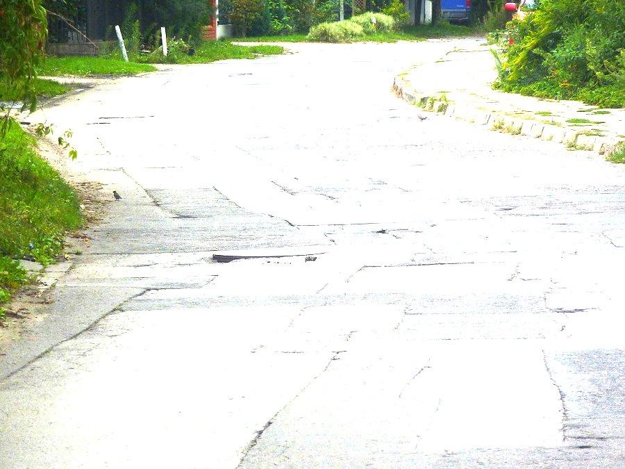 Zdjęcie zepsute przez automatyczne wyostrzanie photobikestats.... badziewne miejsce do trzymania zdjęć
