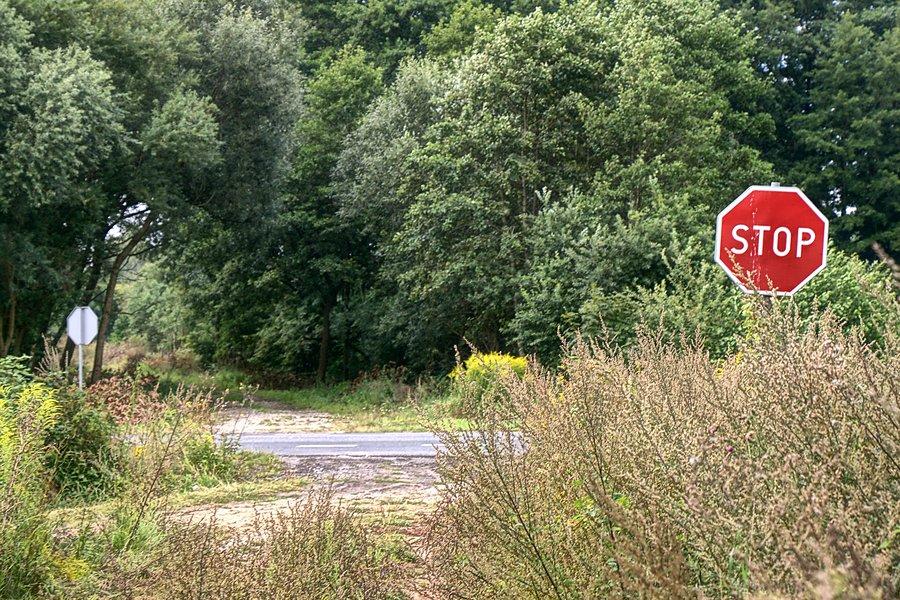 I pewnie daletego stoi tu znak "STOP"