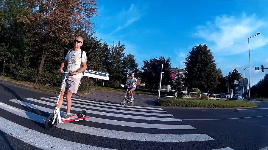 Hulajnoga i składaczek ;)