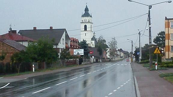 No i się rozpadało. Klwów zmywany deszczem