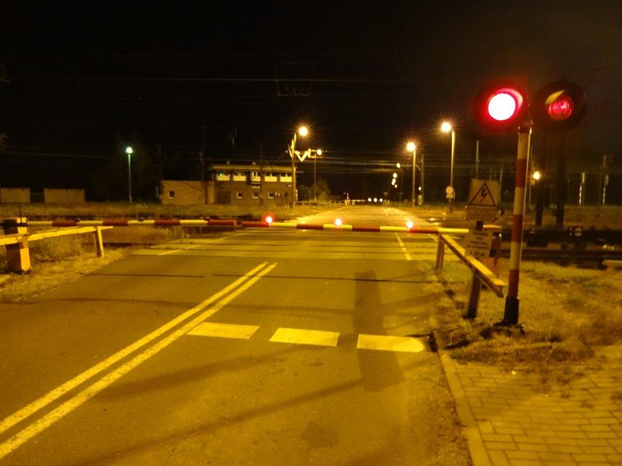 Przejazd kolejowy w Chałupkach