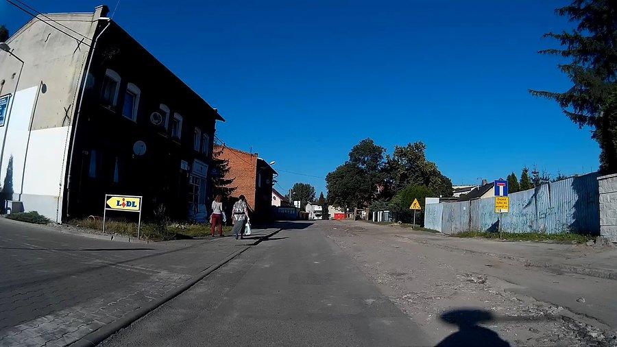 Droga dalej rozkopana, a ekipy nie ma