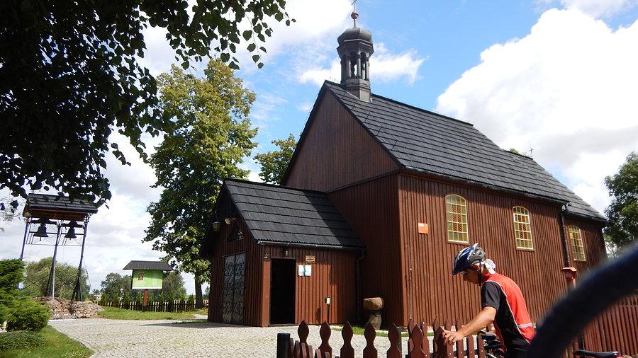 Wyprawa, dzień 1 - Kościół w Węglewie