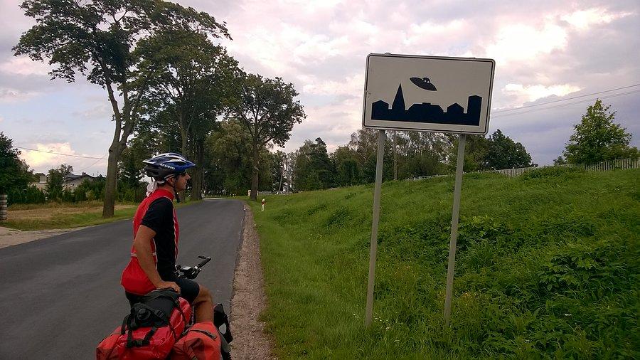 Wyprawa, dzień 3 - Marsjanie atakują? - Łasin