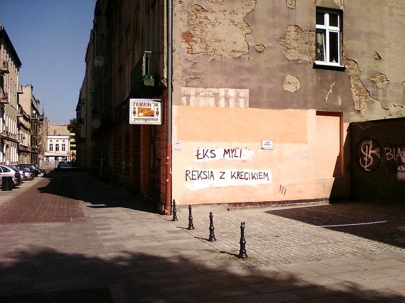 Odwieczna walka na murach