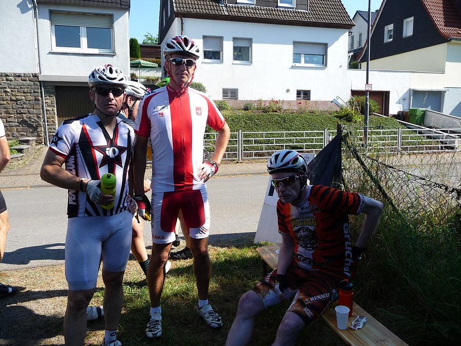 RTF Gevelsberg - Internat. 16 Talsperren Rundfahrt - kontrolpunkt, napoje, odżywki i odpoczynek