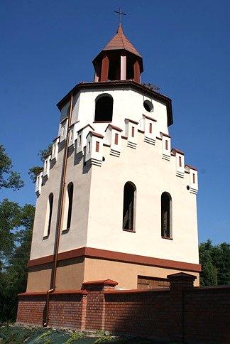 Dzwonnica przykościelna