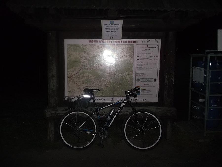 Na przeł. Gruszowiec. Jest mapa