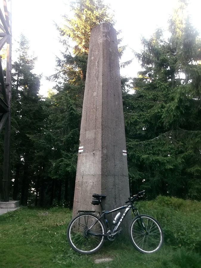 Obelisk na Radziejowej
