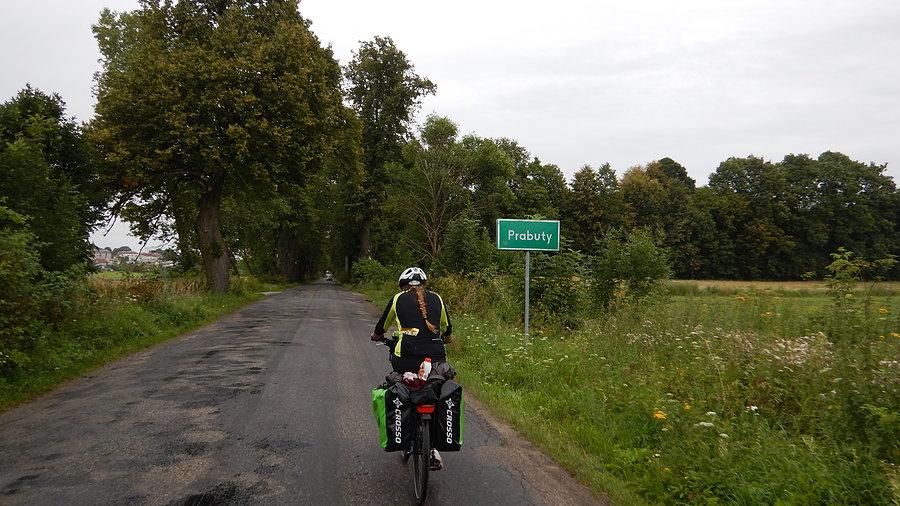 Wyprawa, dzień 4 - Prabuty witają nas deszczem