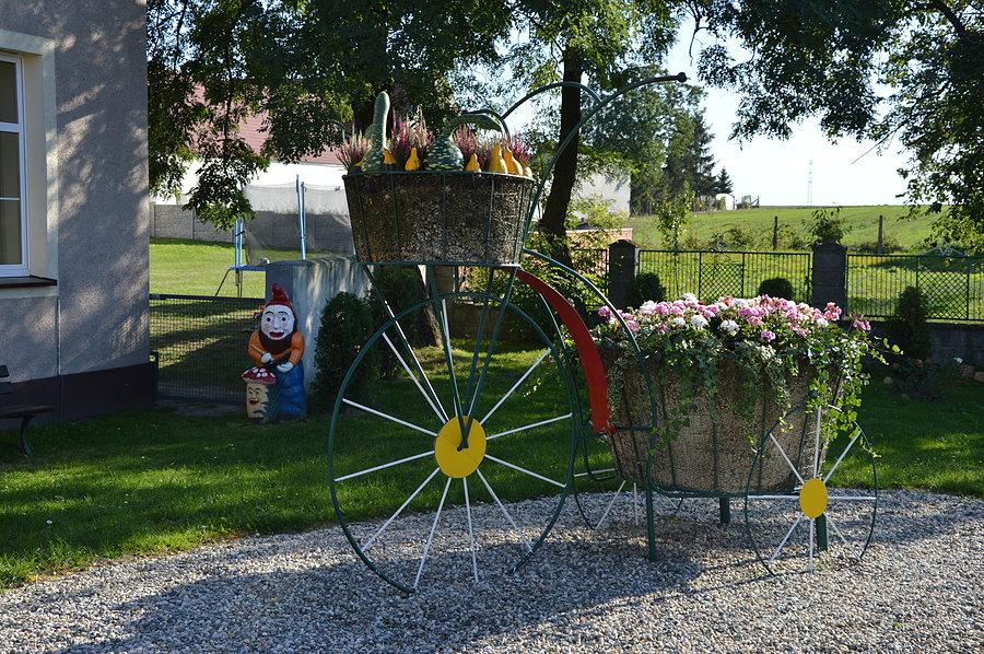 Rowerowa ozdoba w Grocholubiu