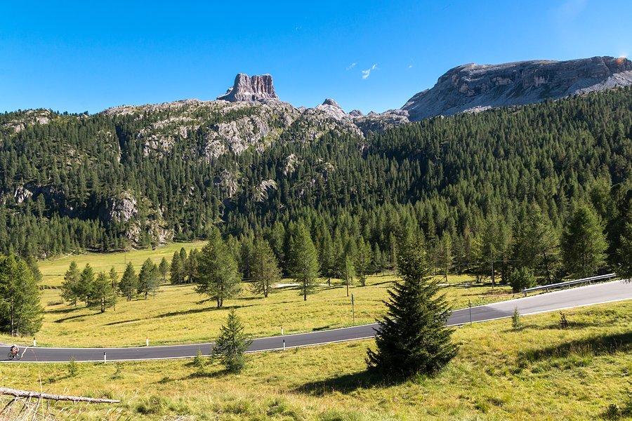 Na podjeździe pod Passo Falzarego