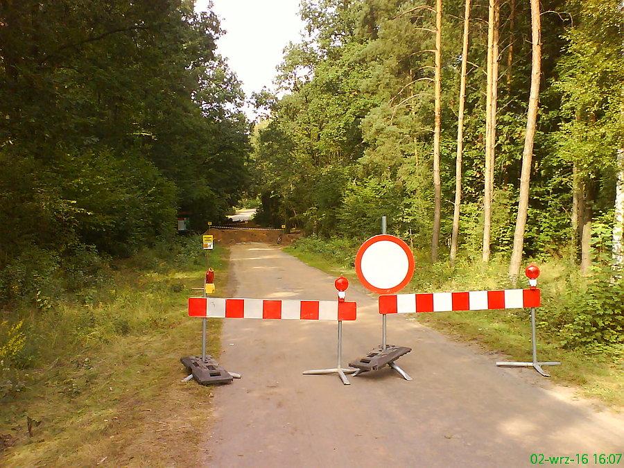 Rozebrany most na Brzeźniczance