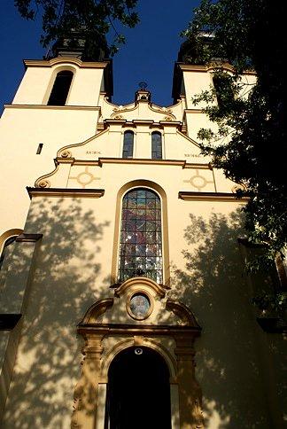 Parafia pw. Wniebowzięcia Najświętszej Marii Panny w Lubochni