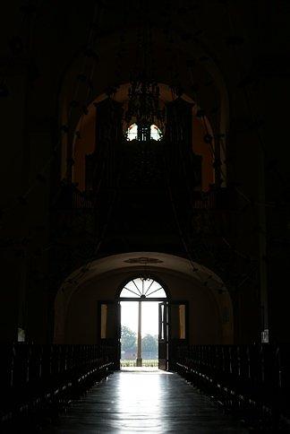 W stronę organ