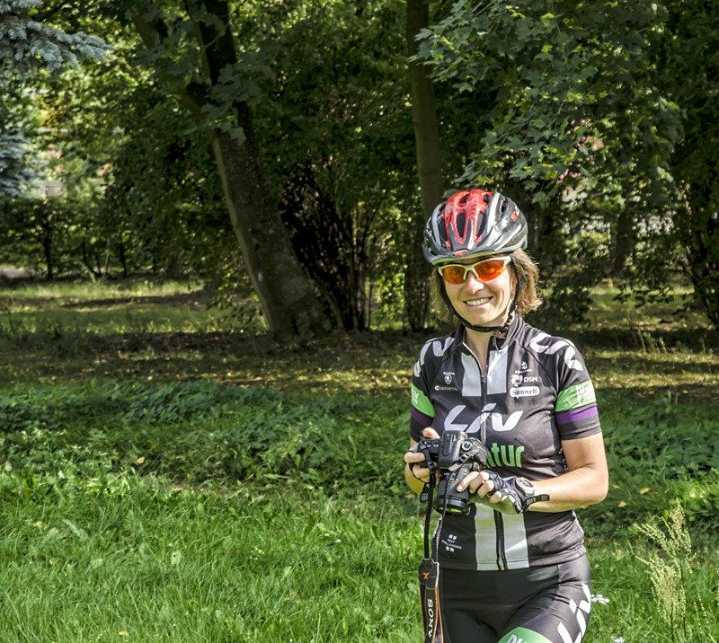Karolina wśród zieleni