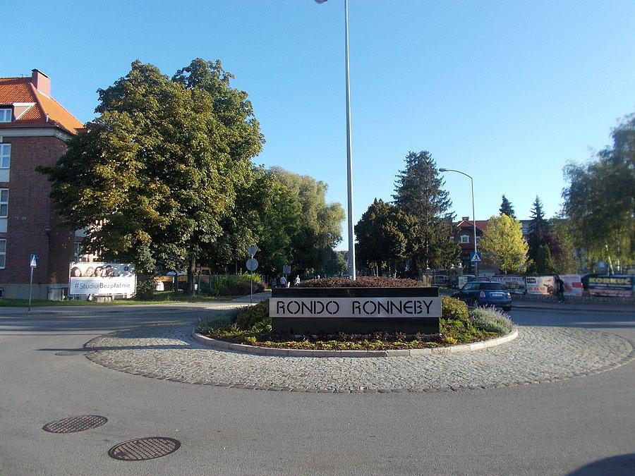 Elbląg - rondo Ronneby
