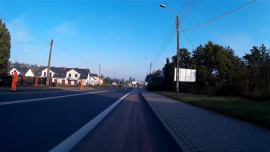 Chyba wzięli się za DDRkę... mam tylko nadzieję, że nie położą kostki, chociaż w tym kraju wszystko jest możliwe