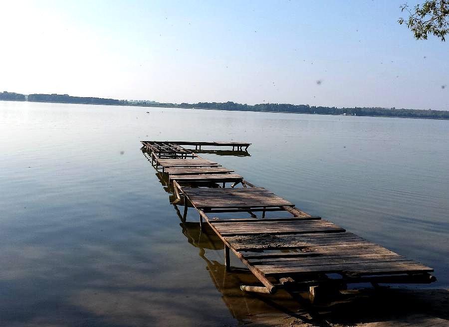Widok na jezioro w Koszewku