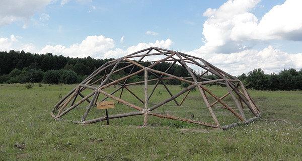 Jerzy Słoma Słomiński / Żółw (VI Land Art Festiwal)