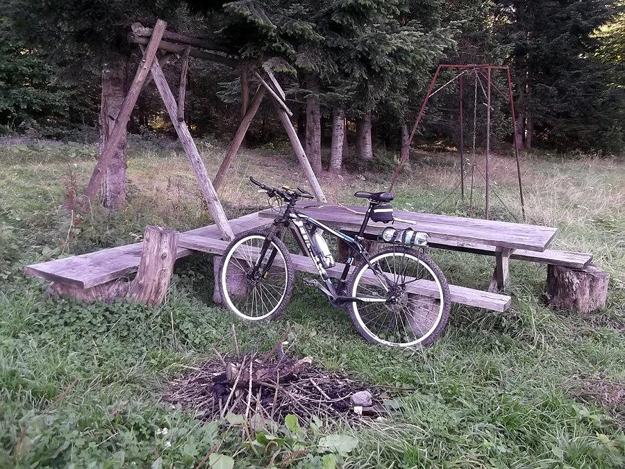 Ławeczki po drodze