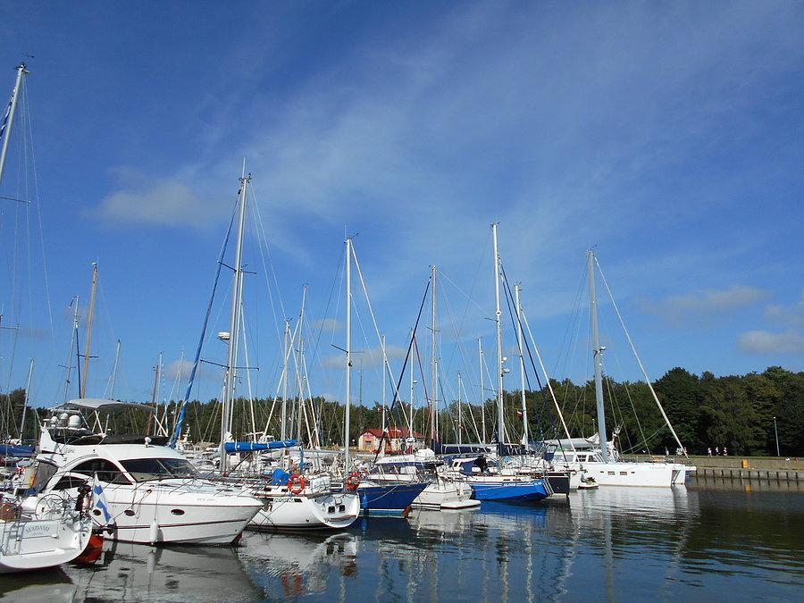 Port jachtowy - wypasione fury