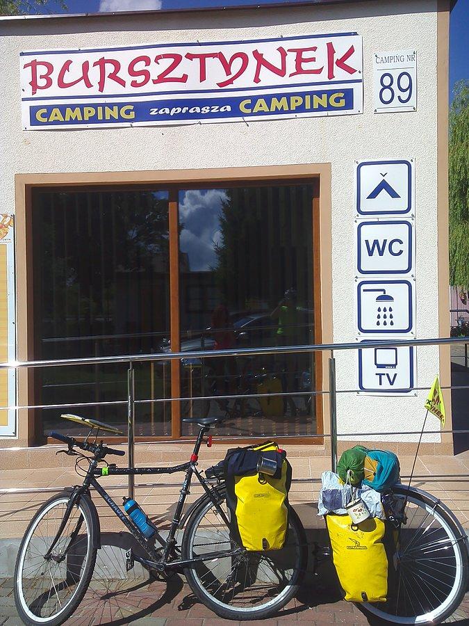 Pole namiotowe w Grzybowie