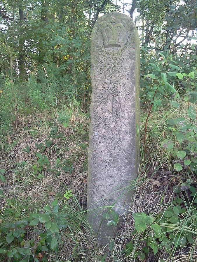 Słup graniczny IX