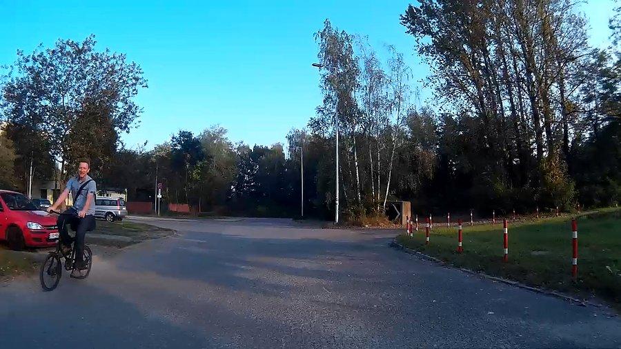 Art75 w drodze do pracy