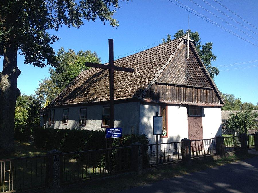 Zabytkowy kościół pw. Matki Boskiej Częstochowskiej w Hucie Szklanej