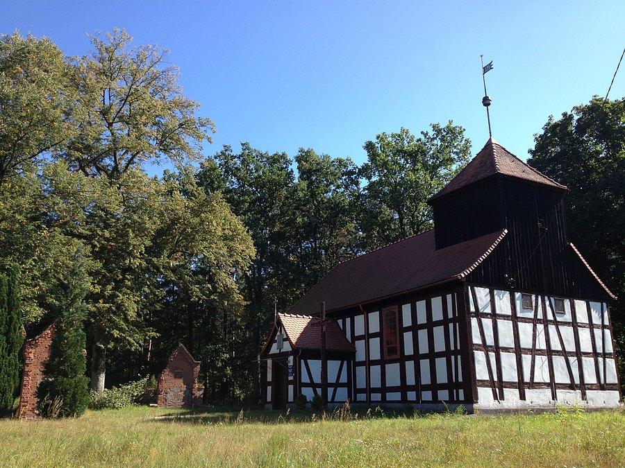 Kościół Podwyższenia Krzyża Świętego w Karwinie