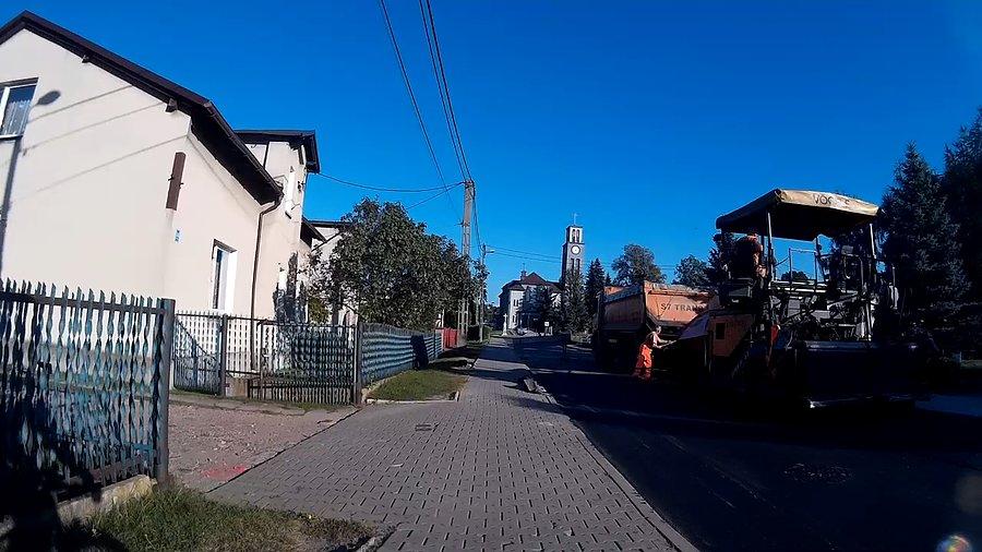 Remontują drogi w Przyszowicach