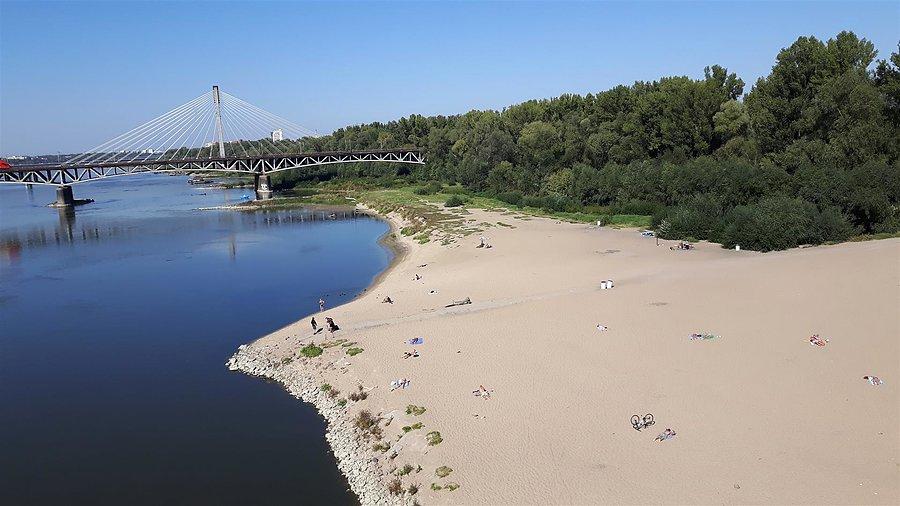 Plażowicze nad Wisłą