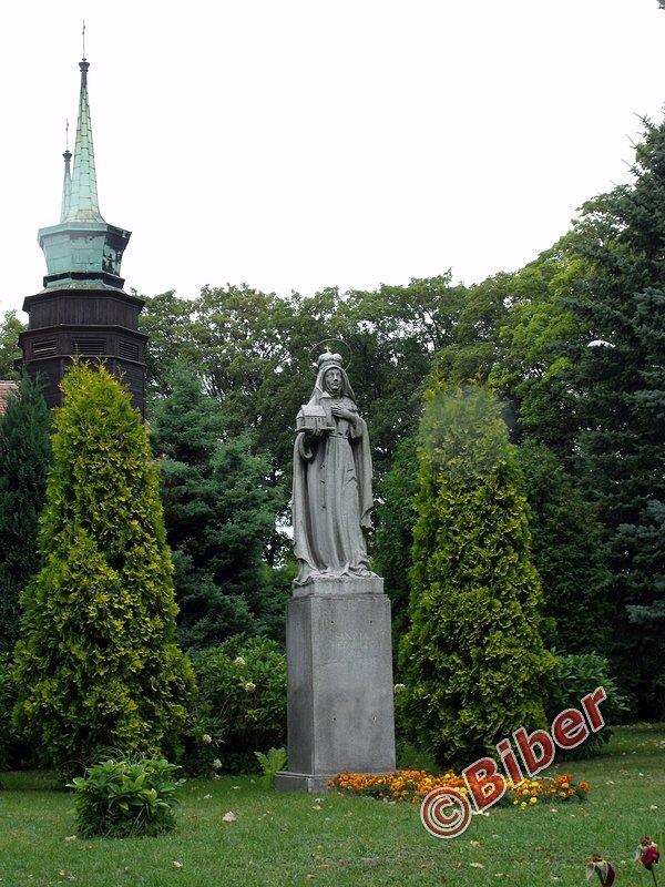 Figura św. Jadwigi Śląskiej