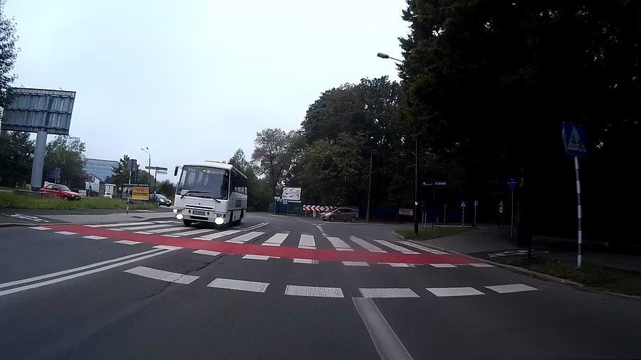 Tego nie widziałem jeszcze, chyba dawno tędy nie jechałem