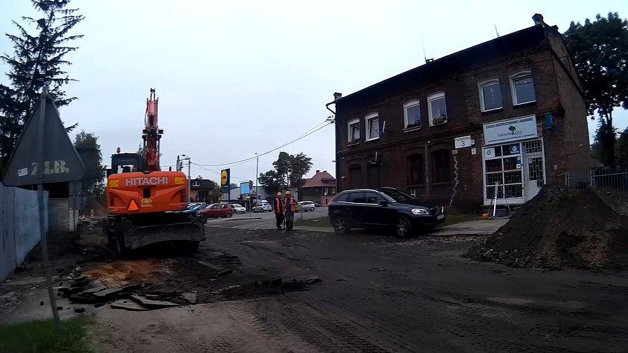 Chyba trzeba będzie na kilak dni zmienić drogę dojazdową