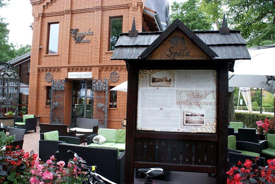 Pod spalską wieżą wodociągową