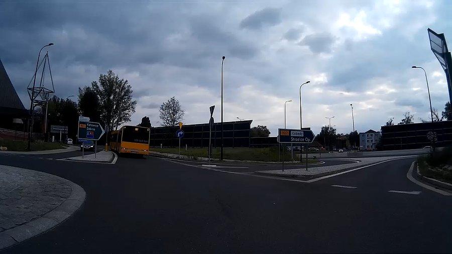 I ciemne chmury znowu nadciągają