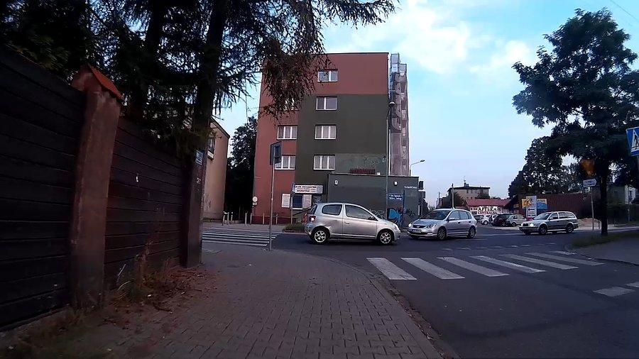Prawie się cmoknęły