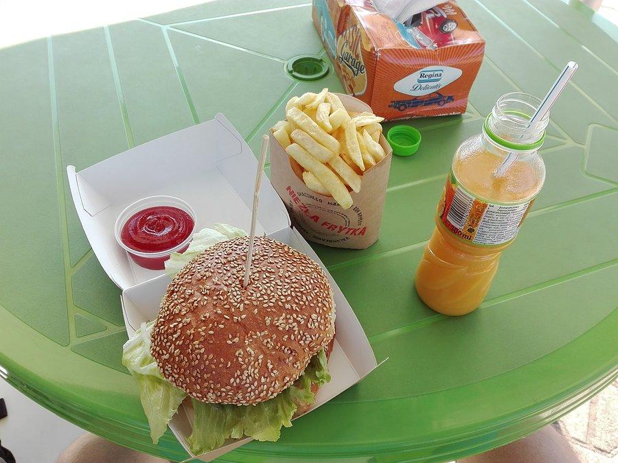 Burger Road