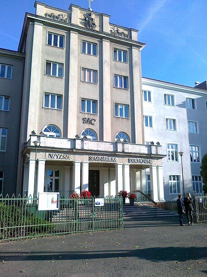 Wyższe Seminarium Duchowne w Ołtarzewie. Nawet nie wiedziałam, że jest tu takie