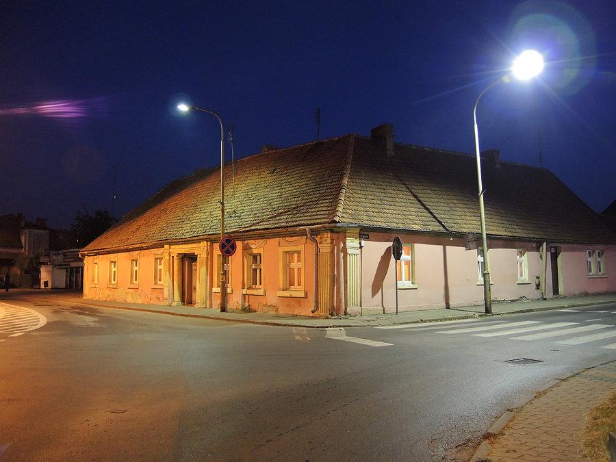 Czarnków - klasycystyczny dworek z XVIII w