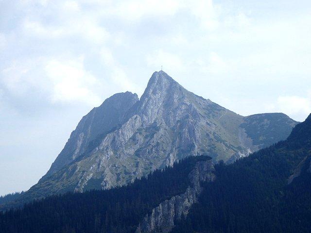 Nieśmiertelny i Wszechobecny GIEWONT